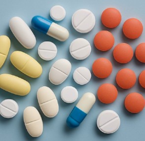 ¿Las estatinas causan daño hepático?