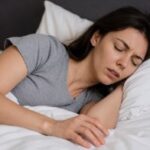Sensación de caerse al dormir: causas sensación de caerse al dormir