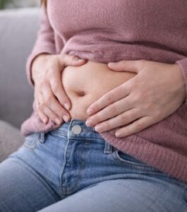 Hinchazón abdominal antes de la menstruación